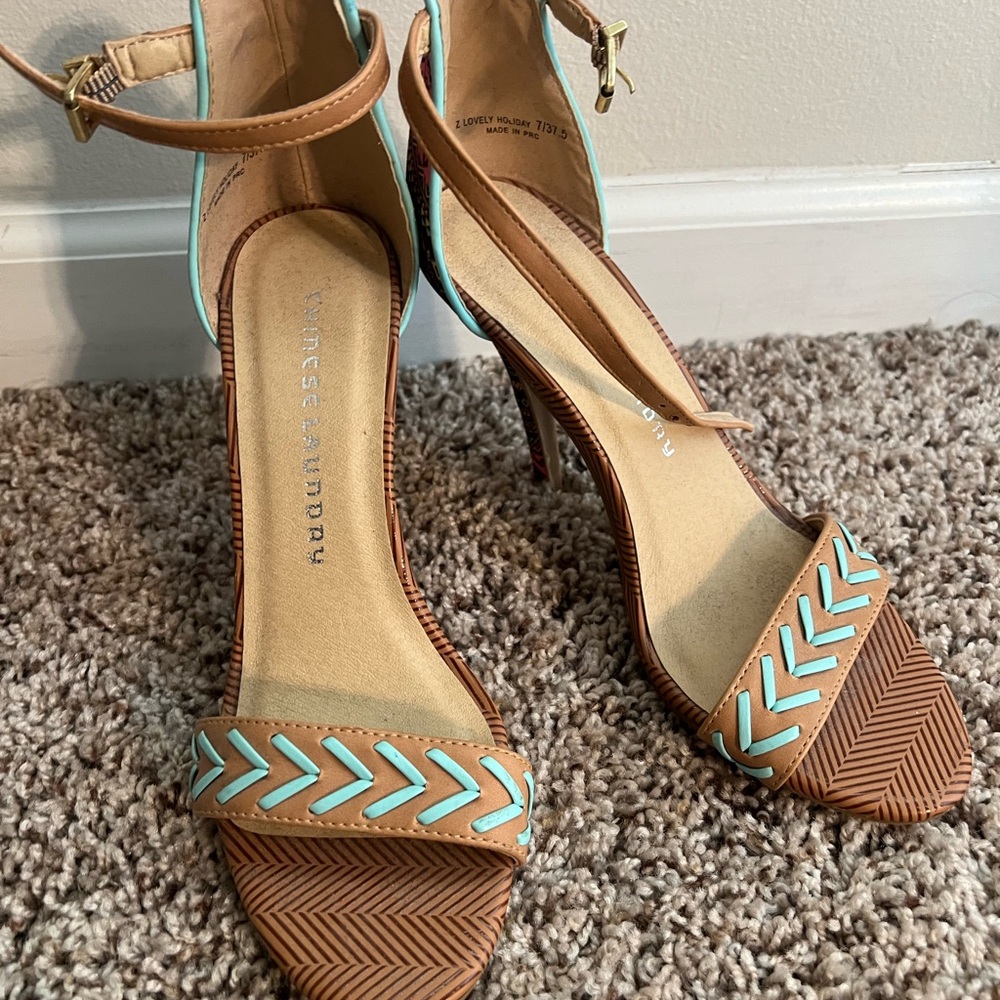 Chinese Laundry Tribal Print Ankle Strap Heels – Size 7– Boho Southwest